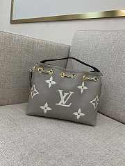 Louis Vuitton LV Summer Bundle Grey Bag 28 x 20 x 11.5 cm - 5