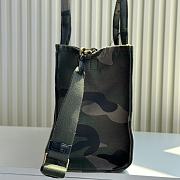 Marc Jacobs Camouflage Medium Tote Bag 34x27x15cm - 6