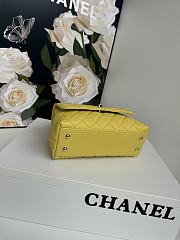 Chanel Coco Handle Bag Yellow Caviar Gold 24cm - 3