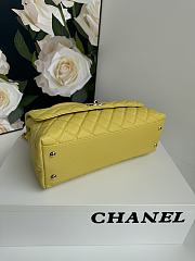 Chanel Coco Handle Bag Yellow Caviar Gold 29cm - 4