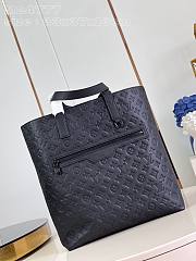 Louis Vuitton LV Excursion Tote Black 33 x 37 x 13 cm - 1