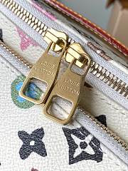 Louis Vuitton LV Rush Bumbag Vanilla 30 x 15 x 8 cm - 3