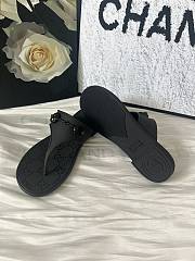 Gucci Black Minorca Rubber Thong Sandals - 2