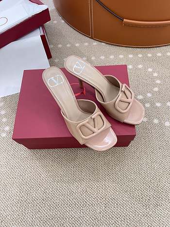 Valentino Garavani VLogo Signature Sandals Nude 8cm