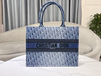 Dior Medium Book Tote Blue Denim Oblique Jacquard 36 x 27.5 x 16.5 cm