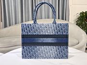 Dior Medium Book Tote Blue Denim Oblique Jacquard 36 x 27.5 x 16.5 cm - 3