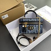 Dior 30 Montaigne Mini Vanity Case Blue Denim 16.5 x 8 x 9.5 cm - 1