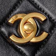 Chanel Flap Bag Black Lambskin Gold 19x12x5cm - 3