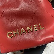 Chanel 22 Handbag Red Gold 20x19x6cm - 5