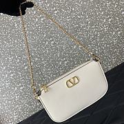 Valentino Garavani Mini VLogo White Crossbody Bag 20.5x10.5x5cm - 2