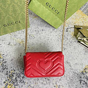 Gucci GG Marmont Matelasse Super Mini Bag Red 16.5x10x5cm - 3