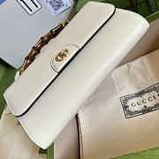 Gucci Small Diana White Shoulder Bag Bamboo 26cm - 5