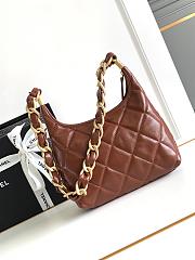 Chanel Hobo Bag Brown Lambskin Gold 22.5x19.5x8.5cm - 2