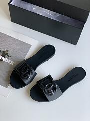 DG Black Slides - 5