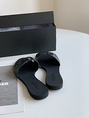 DG Black Slides - 2