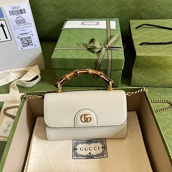 Gucci Mini Diana White Shoulder Bag Bamboo 20cm