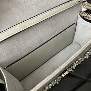 Valentino Garavani Small Locò Grey Shoulder Bag 19x10.5x5cm - 6