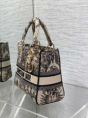 Dior Medium Lady D-Lite Bag Beige Black Soleil 24 x 20 x 11 cm - 5