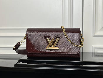 Louis Vuitton LV Twist West Bag Wine 23.5 x 12 x 7 cm