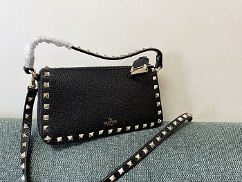 Valentino Garavani Grained Leather Black Rockstud Bag 19x13x7cm