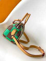 Louis Vuitton LV Speedy 18 Bandoulière Damier Pop Green 18 x 12 x 10 cm - 4