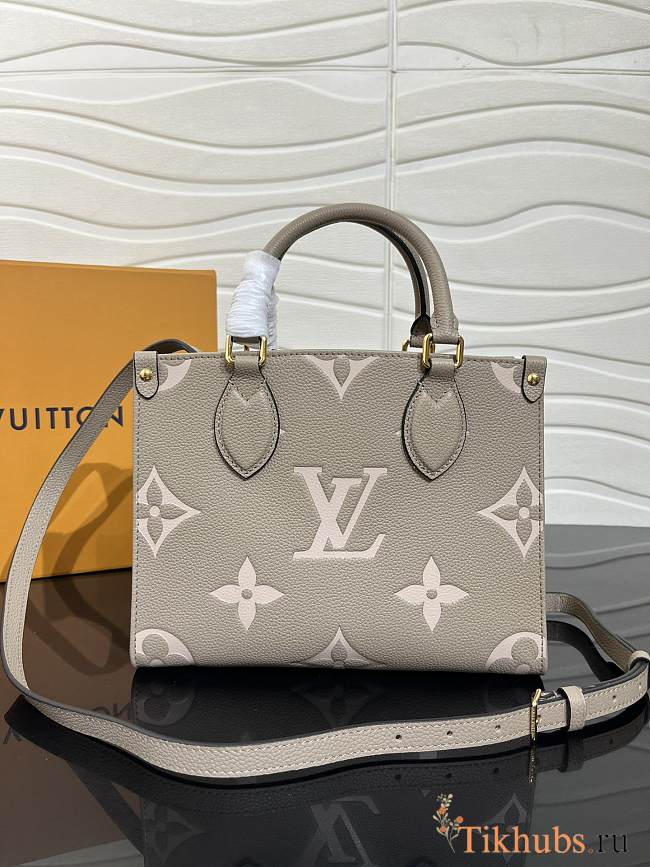 LV Onthego Small Grey M45779 Size 25 x 19 x 11.5 cm - 1