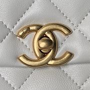 Chanel Mini Flap Bag Handle White Lambskin 13x19x7cm - 4