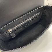 Gucci GG Cross-Body Bag 27x20x9cm - 4