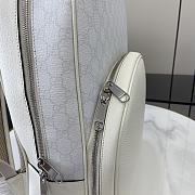 Gucci Medium GG Backpack With Tag White 40x29x14cm - 3