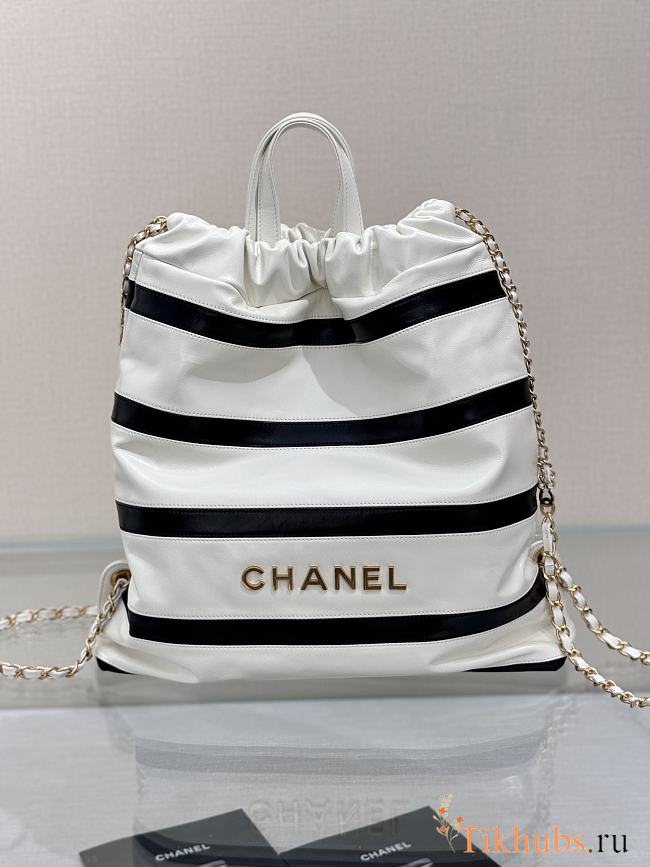 Chanel 22 Bag White Black 40x51x9cm - 1