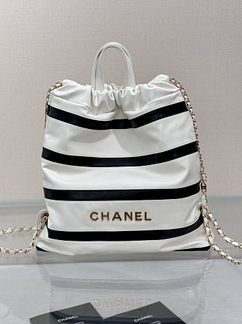 Chanel 22 Bag White Black 40x51x9cm