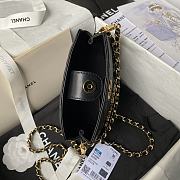 Chanel Clutch With Strap Black Bag 13x19x8cm - 4