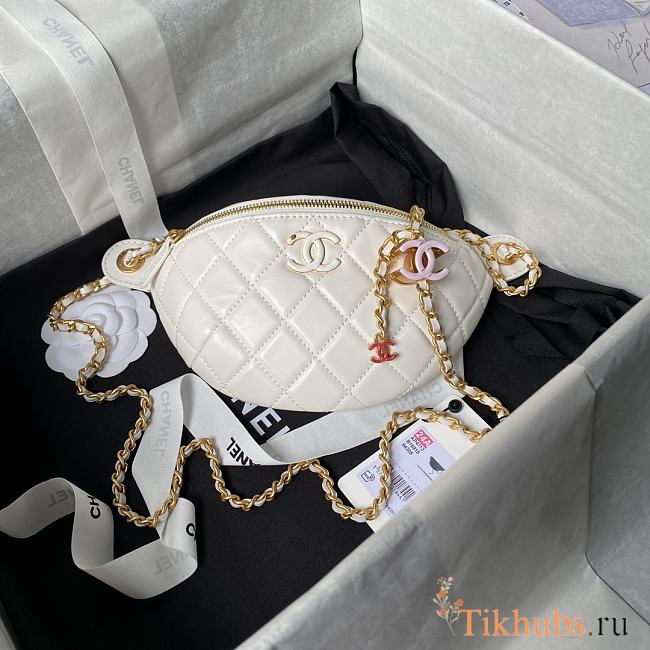 Chanel Fanny Pack Bag White 28x12x6cm - 1