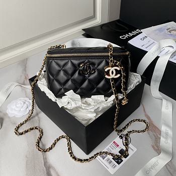 Chanel Vanity Case Black Bag 17x9.5x8cm