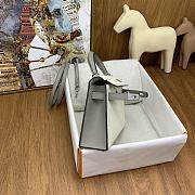 Hermes Epsom Horseshoe Mini Kelly Sellier 20 Nata Etoupe Silver Hardware - 3