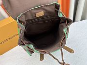 Louis Vuitton LV Christopher MM Green 38 x 44 x 12.5 cm - 5