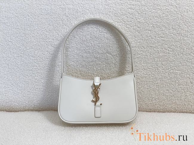 YSL Small Le 5 a 7 Smooth Leather White 19x11.5x4.5cm - 1