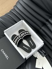 Chanel Black White Slides 02 - 4