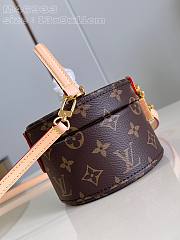 Louis Vuitton LV Scott Monogram 13x9x11cm - 3