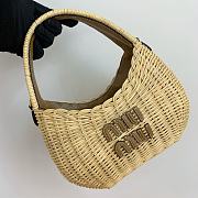 Miu Miu Natural Wander Wicker Handbag 20x6x14cm - 2