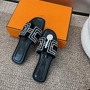 Hermes Oran Sandal Suede Goatskin Black - 2