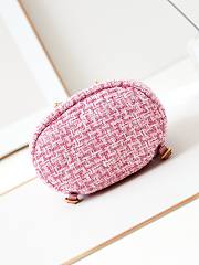 Chanel 19 Backpack Pink Tweed 26x22x16cm - 3