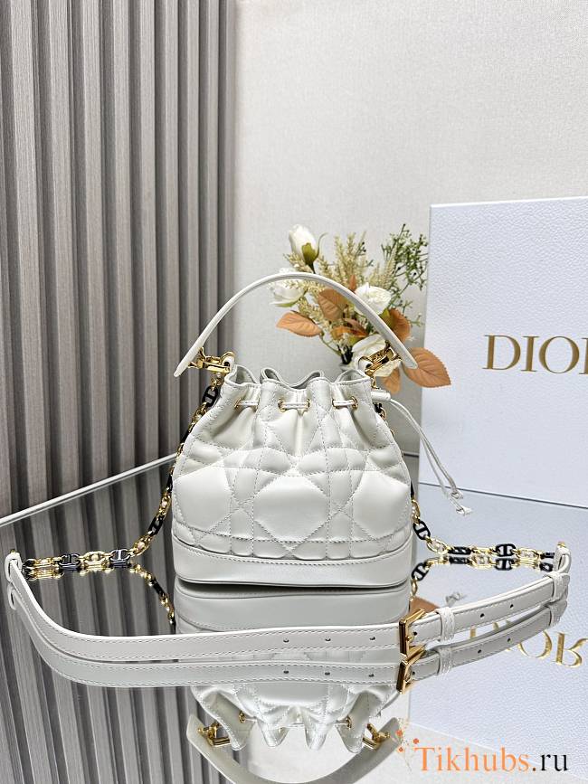 Dior Small Jolie Bucket Bag White 17x16x9cm - 1