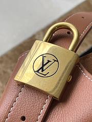 Louis Vuitton LV Low Key Hobo Bag PM Cognac 24 x 28 x 16 cm - 5