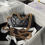 Chanel 24A Flap Bag Black Lambskin Gold 18x11.5x5.5cm - 3