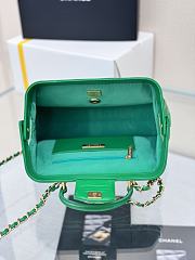 Chanel Small Bag With Handle Lambskin Green 23.5x16x8cm - 5