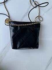 Chanel 22 Mini Bag Black Pearls 20 x 19 x 6 cm - 5