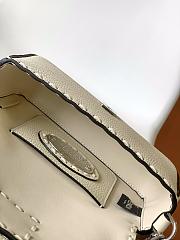 Fendi Baguette Camellia Selleria Bag White 20x5x13cm - 4