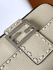 Fendi Baguette Camellia Selleria Bag White 20x5x13cm - 2