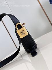 Louis Vuitton LV Low Key Bumbag Black 28 x 13 x 5.5 cm - 4